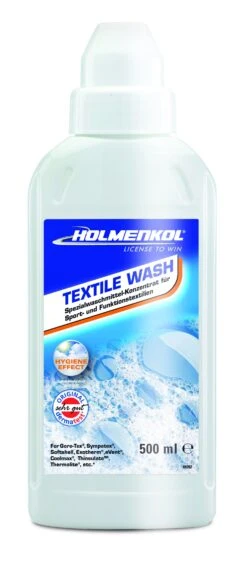 Holmenkol Textile Wash, 500ml -Swix kauppa 1319 55229c6c559629.53206413 22233 textilewash 500ml 9tjnzs1gwgwfepft