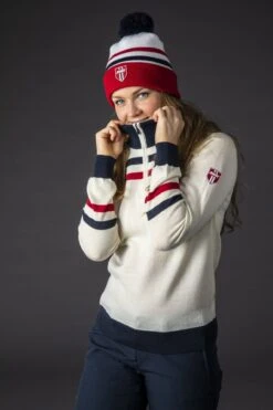 Swix Blizzard Beanie, Snow White -Swix kauppa 7345 618baf66930462.75898366 blizard20beanie20white2 zpsck6fps3hixtst